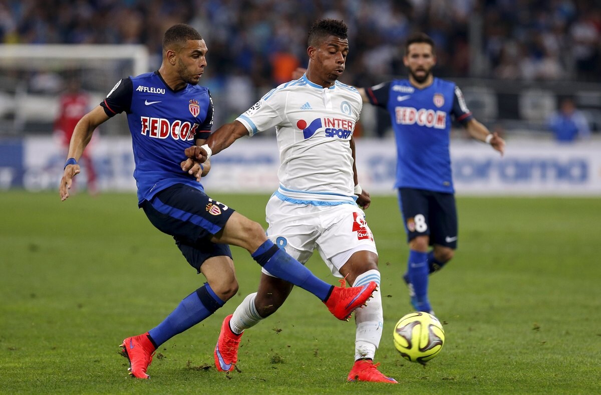 Roma, Sabatini in Francia: speranza Kurzawa