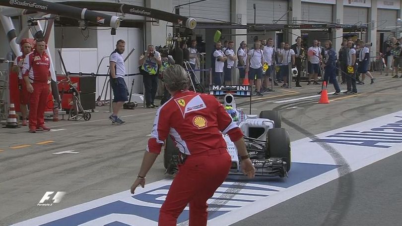 Gp Austria: problemi per Vettel, Arrivabene quasi investito da Massa