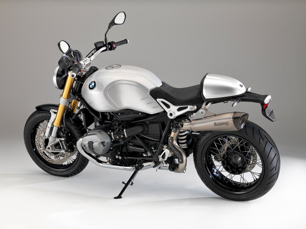 BMW boxer 2 valvole con “Bread&Salam” al Vivaro