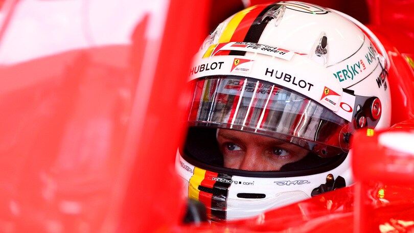 F1 Ferrari, Vettel: «Passo gara è buono, vedremo in gara»