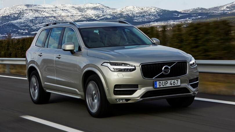 Volvo: la XC90 guida da sola