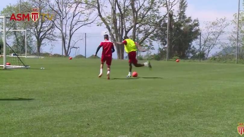 Rabona e dribbling, che numeri Kondogbia!