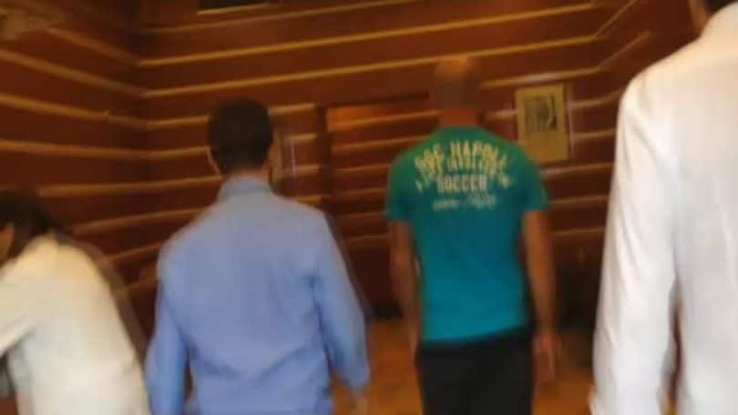 Napoli, continuano le visite mediche di Reina