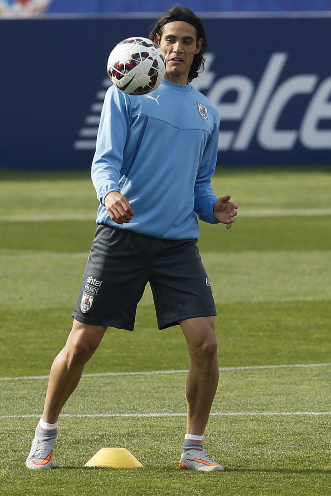 Cavani: «I tifosi del Napoli sono unici»