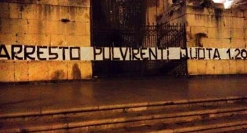 Catania, la rabbia dei tifosi: «Ventimila in piazza»