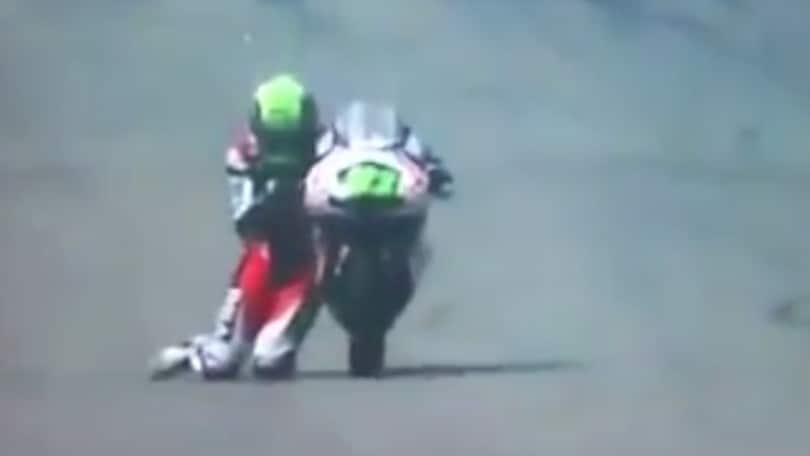 Incredibile Ajo: passa il traguardo in ginocchio