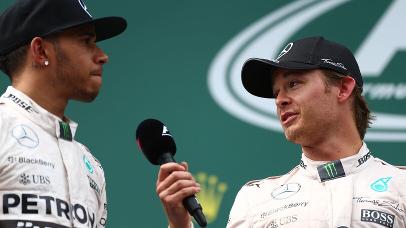 F1 Mercedes, Hamilton: «Non voglio che vinca Rosberg»