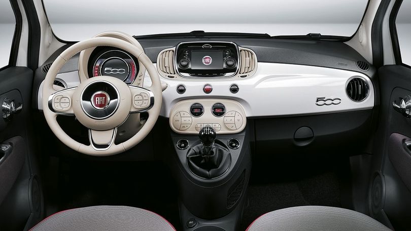 Nuova 500, gli interni