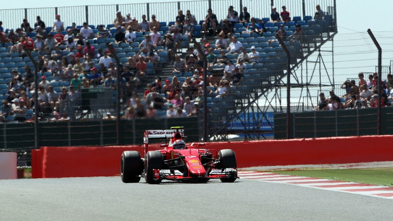 F1, Silverstone: Rosberg davanti alle Ferrari nelle seconde libere