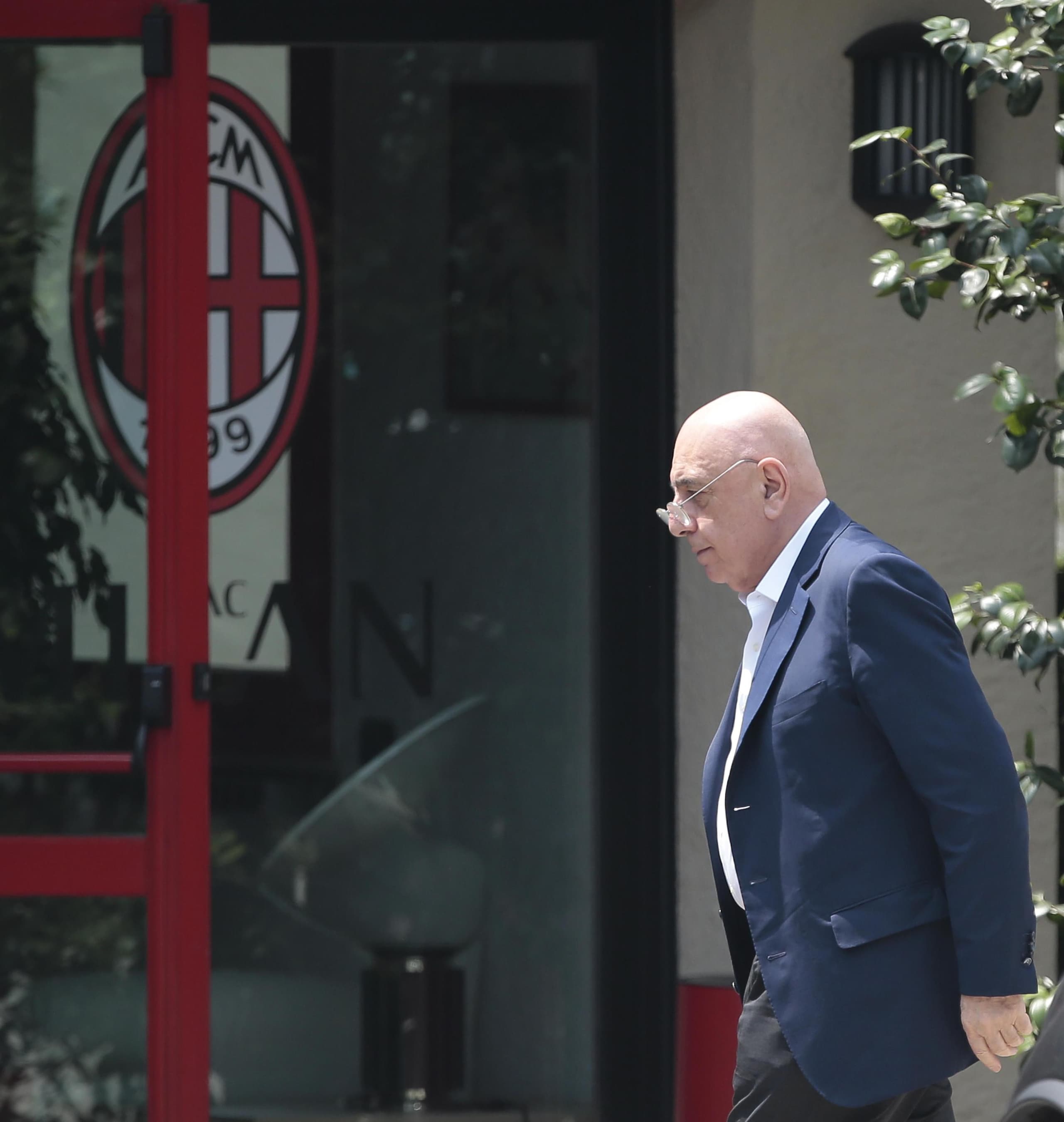 Milan, quanti esuberi? 9 attaccanti e 5 portieri