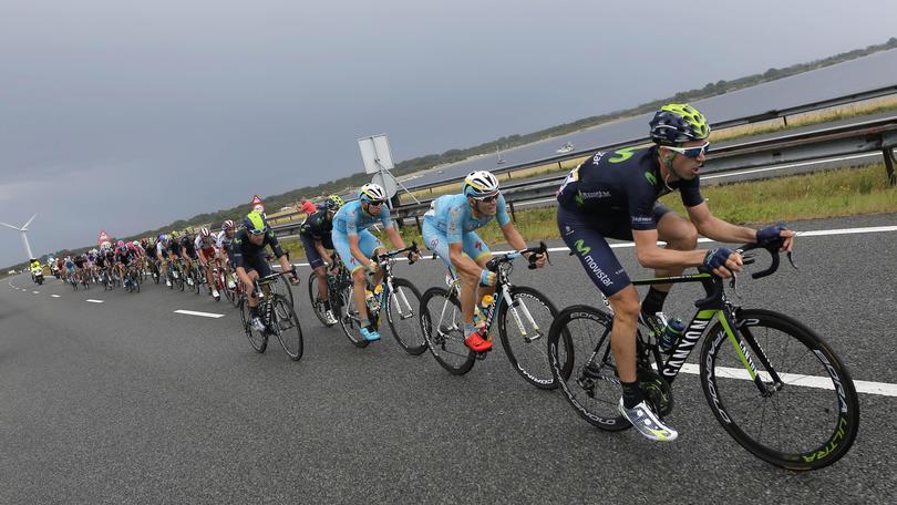 Tour de France, a Greipel la seconda tappa. Cancellara maglia gialla
