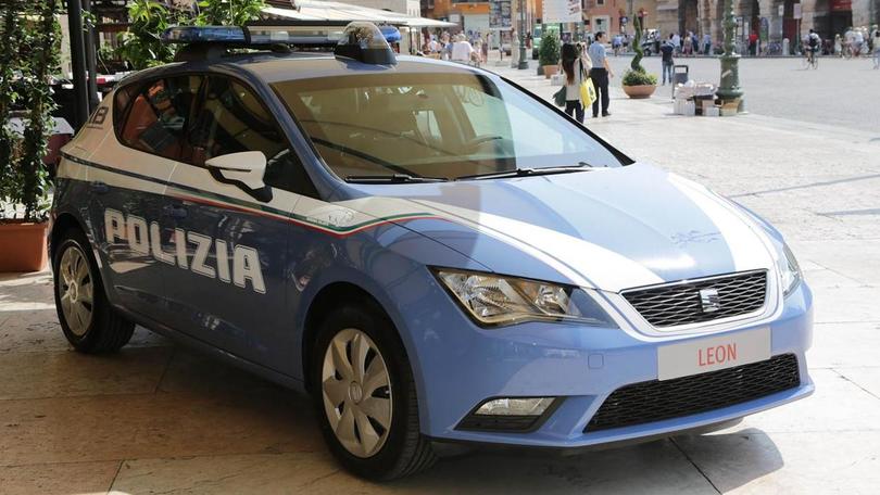 Seat Leon nuova auto di Polizia e Carabinieri