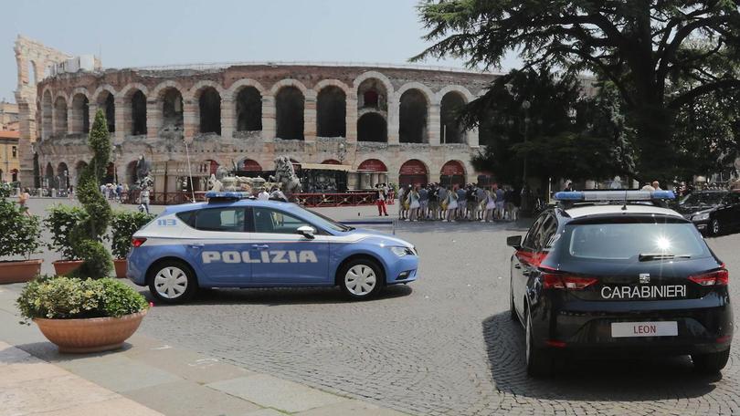 Seat Leon mette d'accordo Polizia e Carabinieri