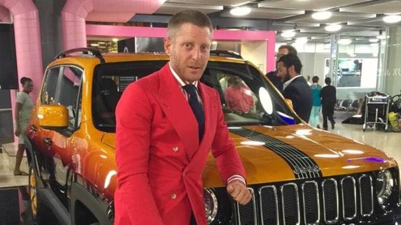 Lapo Elkann customizza la Renegade a suon di rock