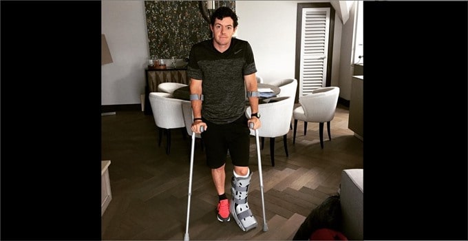 Gioca a calcio con gli amici: McIlroy ko