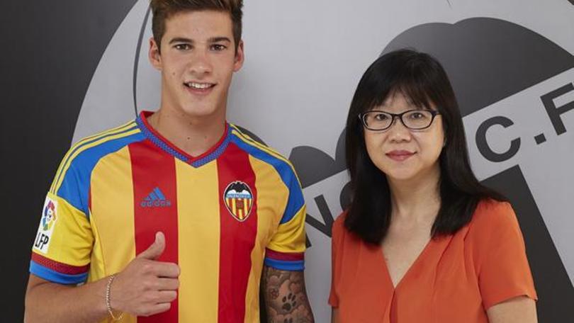 Santi Mina, colpo Valencia: è costato dieci milioni di euro