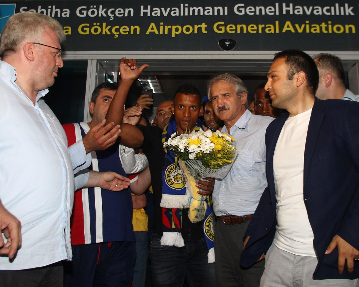 Nani al Fenerbahce, che accoglienza in Turchia