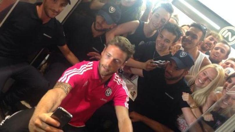 Juve, selfie e sorrisi: che festa allo Stadium con Marchisio