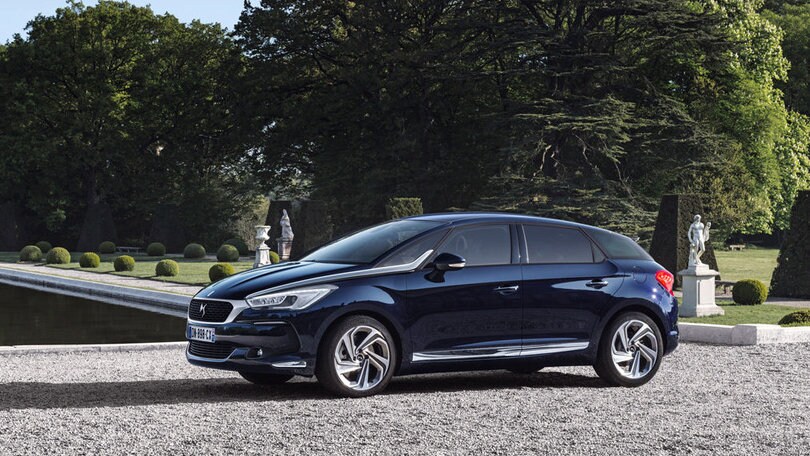 DS 5, info e prezzi della nuova ammiraglia