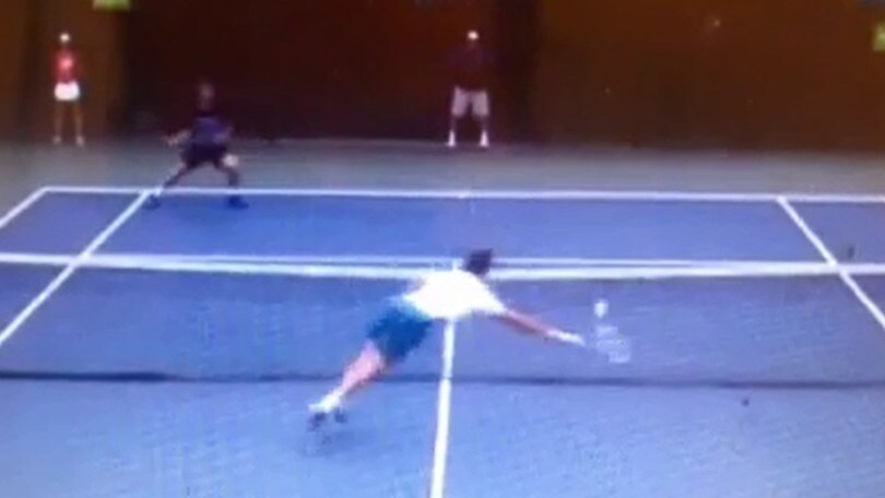 Doppio tuffo: è tennis-spettacolo!