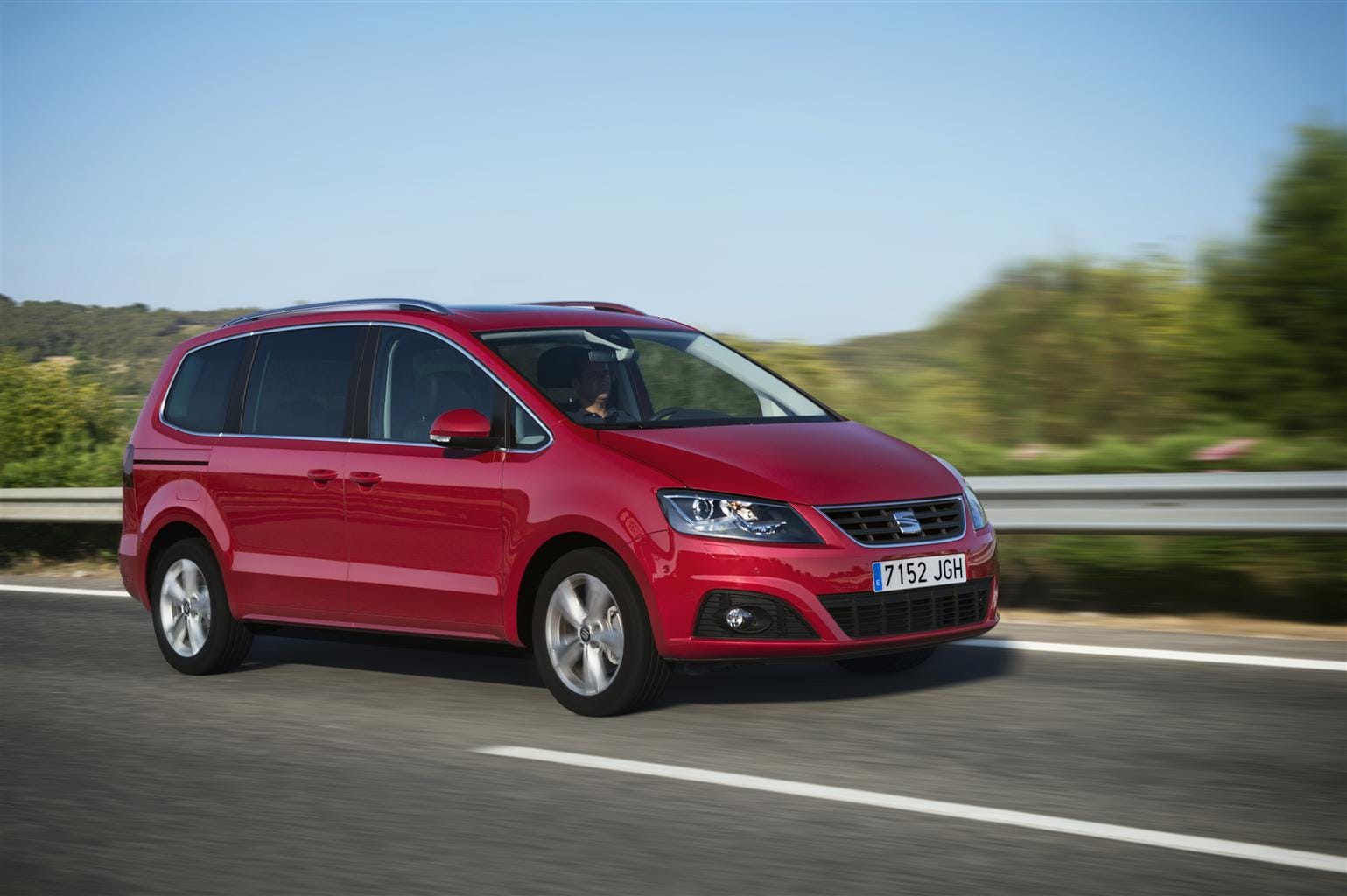 Nuova Seat Alhambra, info, foto e prezzi