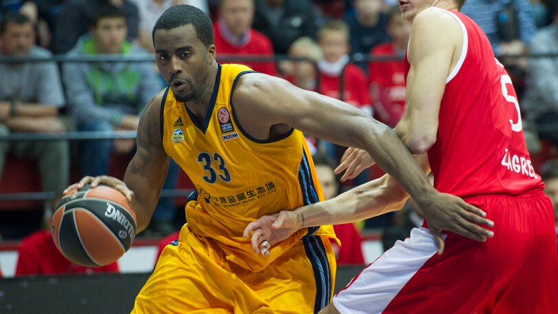 Milano, triplo annuncio Cinciarini, Lafayette, McLean