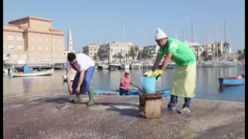 "Forza Bari" - "Sempre"