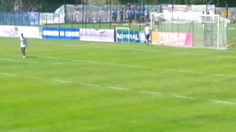 Enrico Lotito prova la via del gol