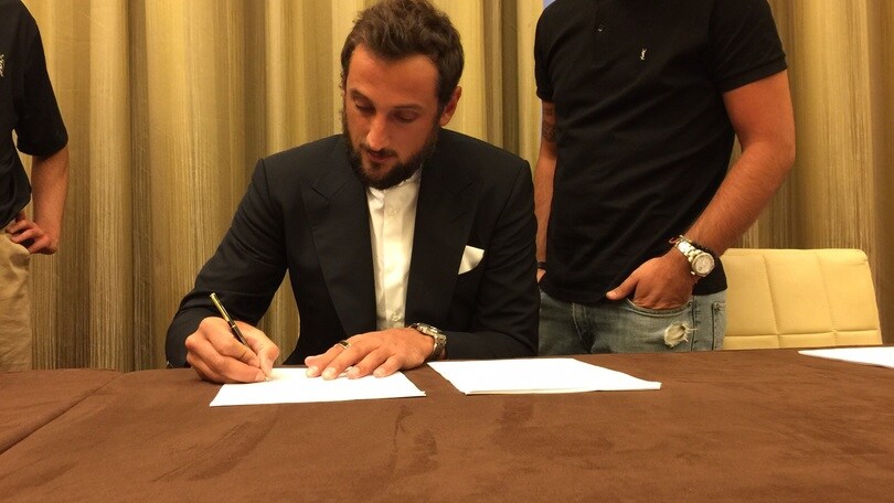 Belinelli firma per Sacramento