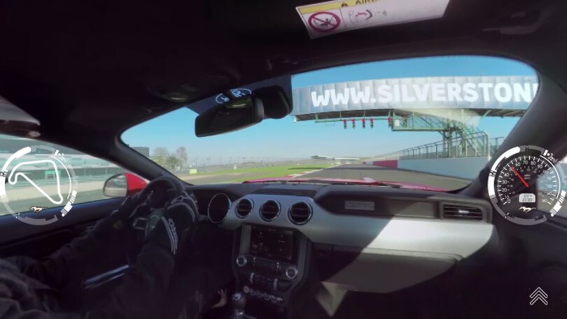 In pista con la Ford Mustang GT: il regista sei tu
