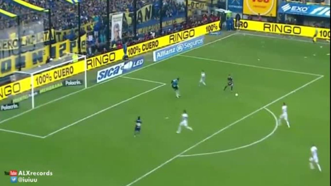 Palermo, guarda Calleri che gol con la rabona!