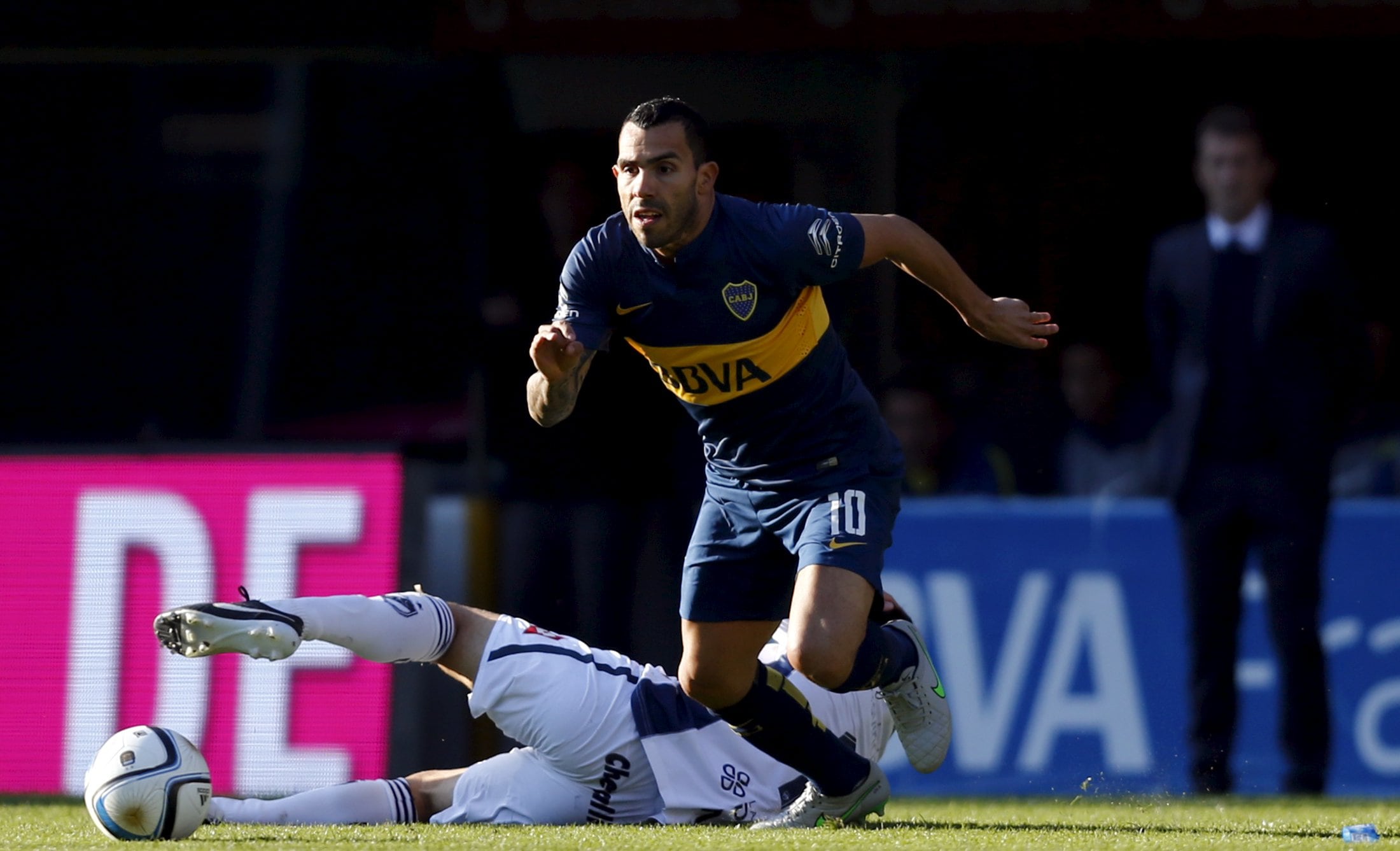 C'è Tevez, festa Boca davanti a Maradona