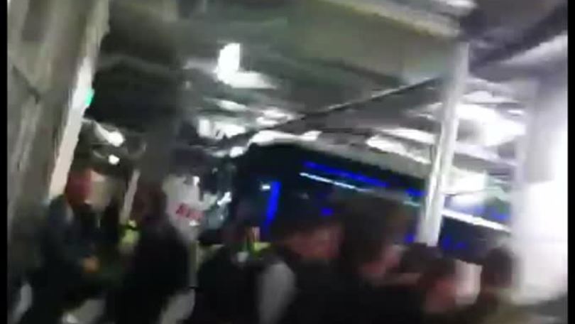"Edin, vieni alla Roma"? E Dzeko sorride...