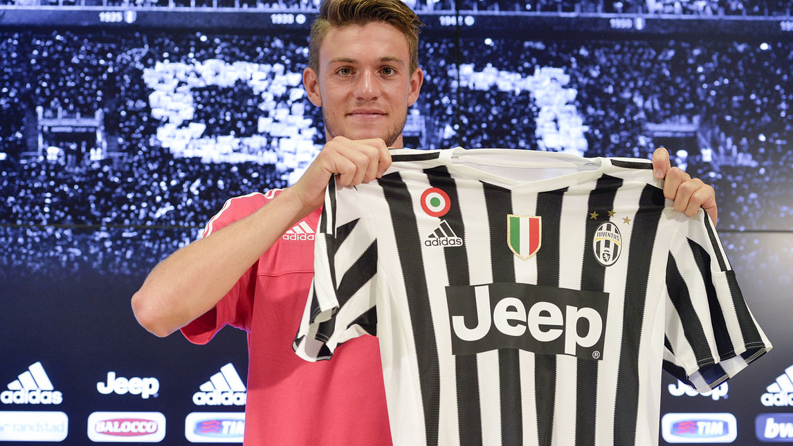 Juve, Rugani si presenta. Avrà la maglia numero 24