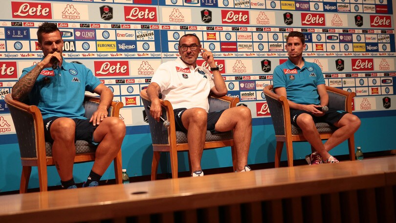 FOTO Sarri, Maggio e Jorginho, festa con i tifosi!
