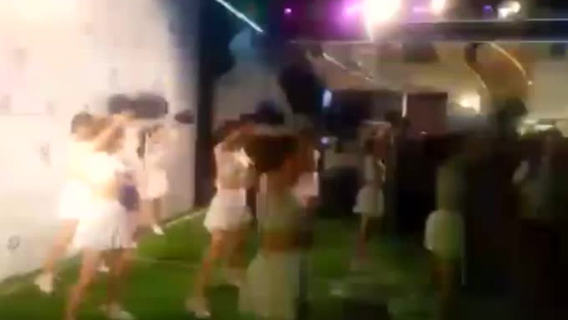 Lo spettacolo delle cheerleaders per l’Inter