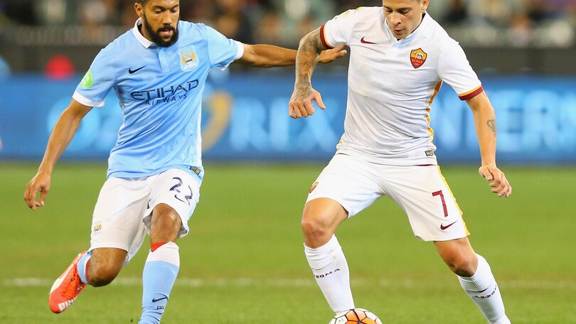 Inter, tentazione Clichy per la fascia sinistra