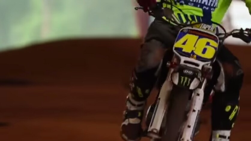 Rossi in gita al “parco divertimenti” di Colin Edwards