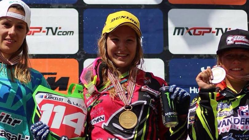 Cross, Kiara Fontanesi: il poker (rosa) è servito