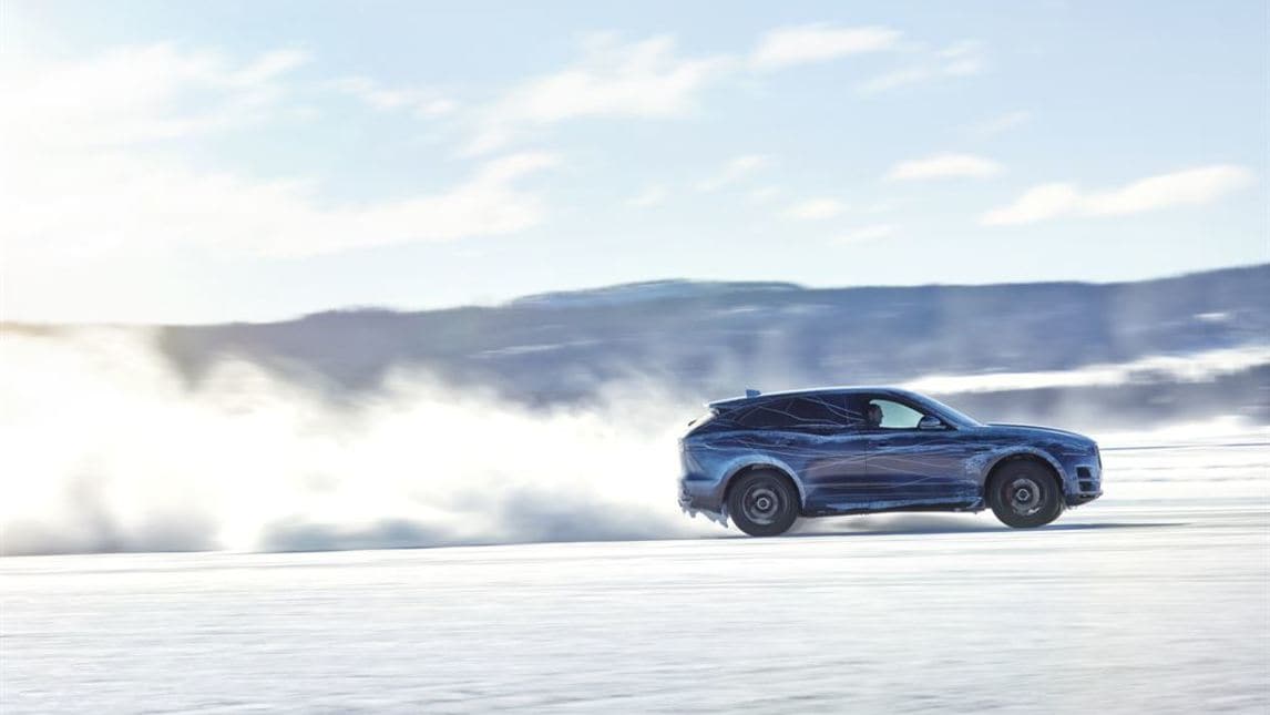 Jaguar F-Pace, il SUV pronto all'estremo