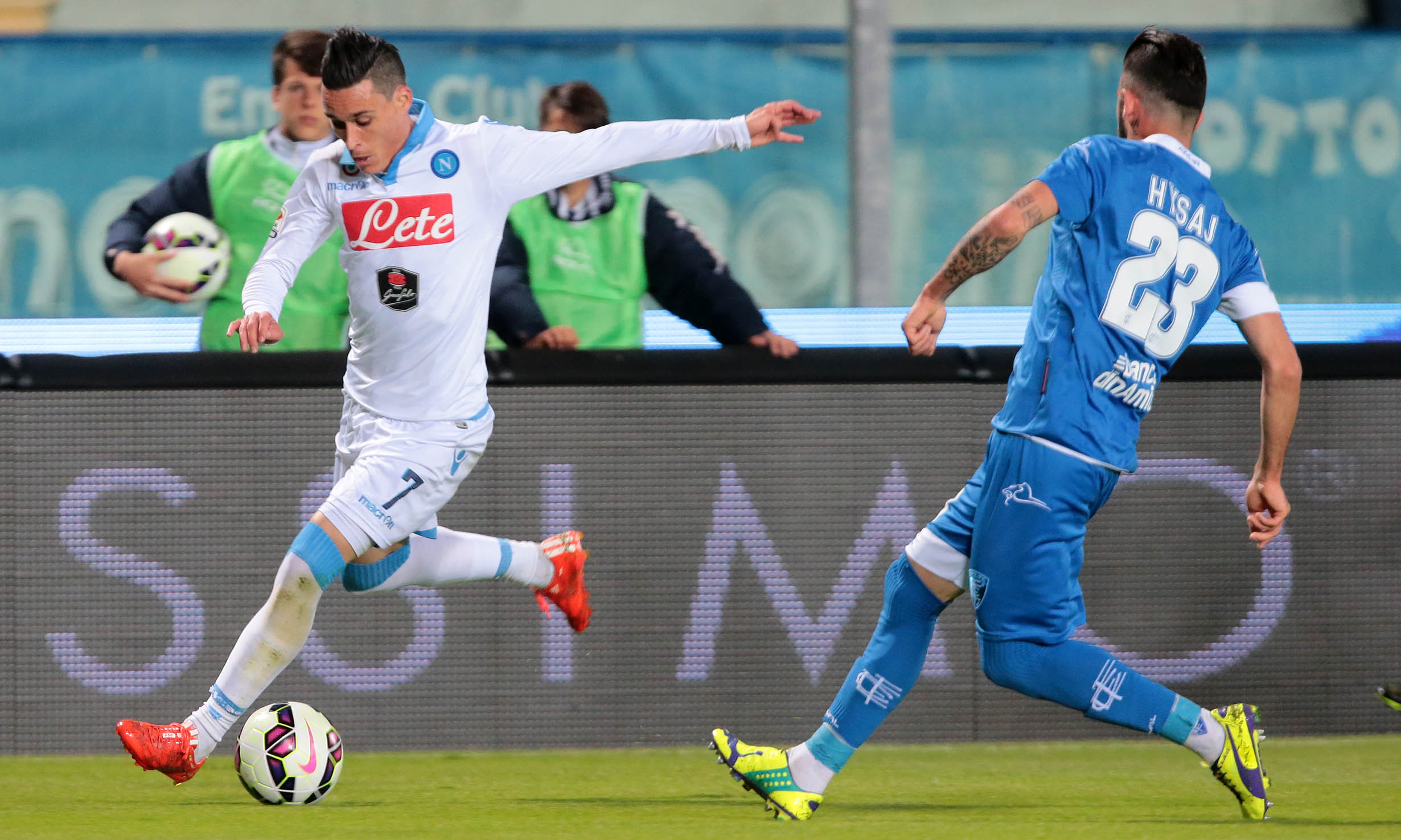 Napoli-Hysaj, nodo sponsor. La firma slitta
