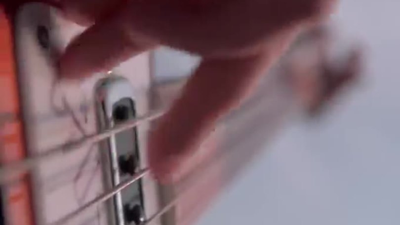 Foo Fighters, a Cesena in mille suonano Learn to fly