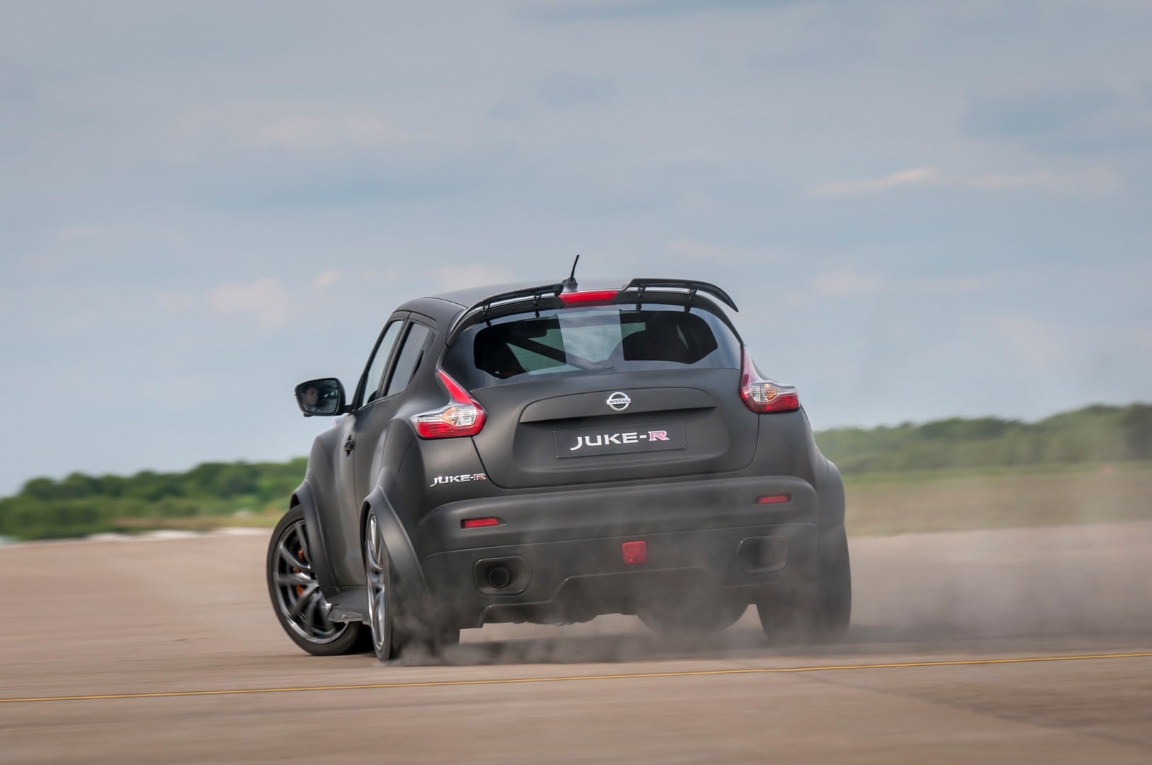Nissan Juke R 2.0, il SUV da 600 cavalli si farà