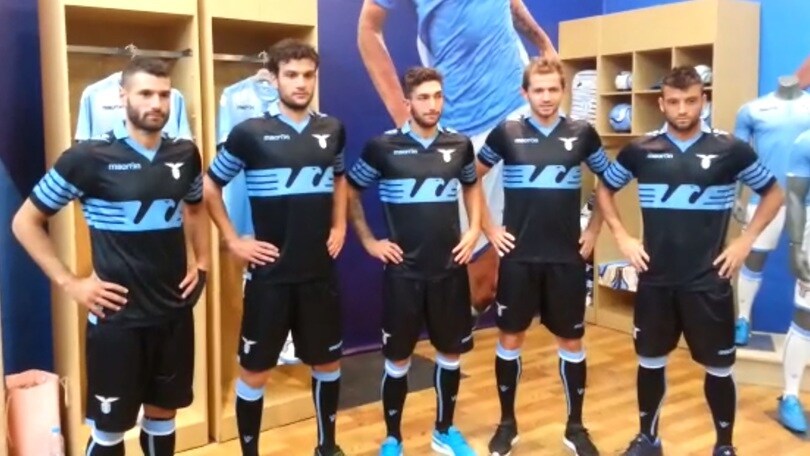 Lazio, presentata la seconda maglia
