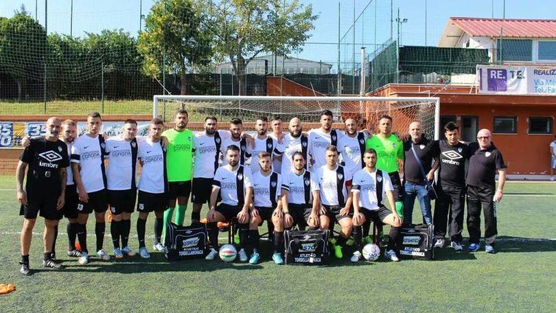 Torbellamonaca, saluti per cinque ragazzi