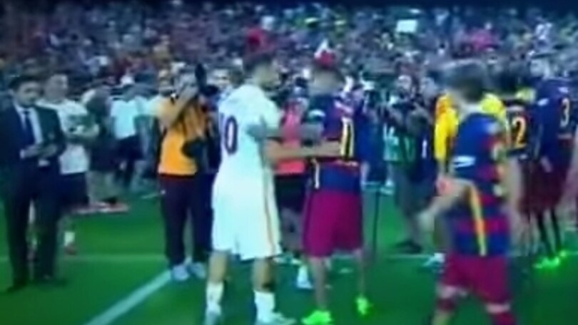 Messi e Neymar salutano Totti