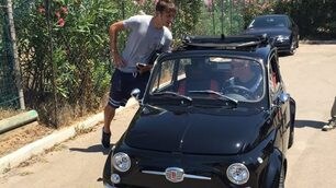 Regalo speciale per Hamsik: ecco la 500 personalizzata