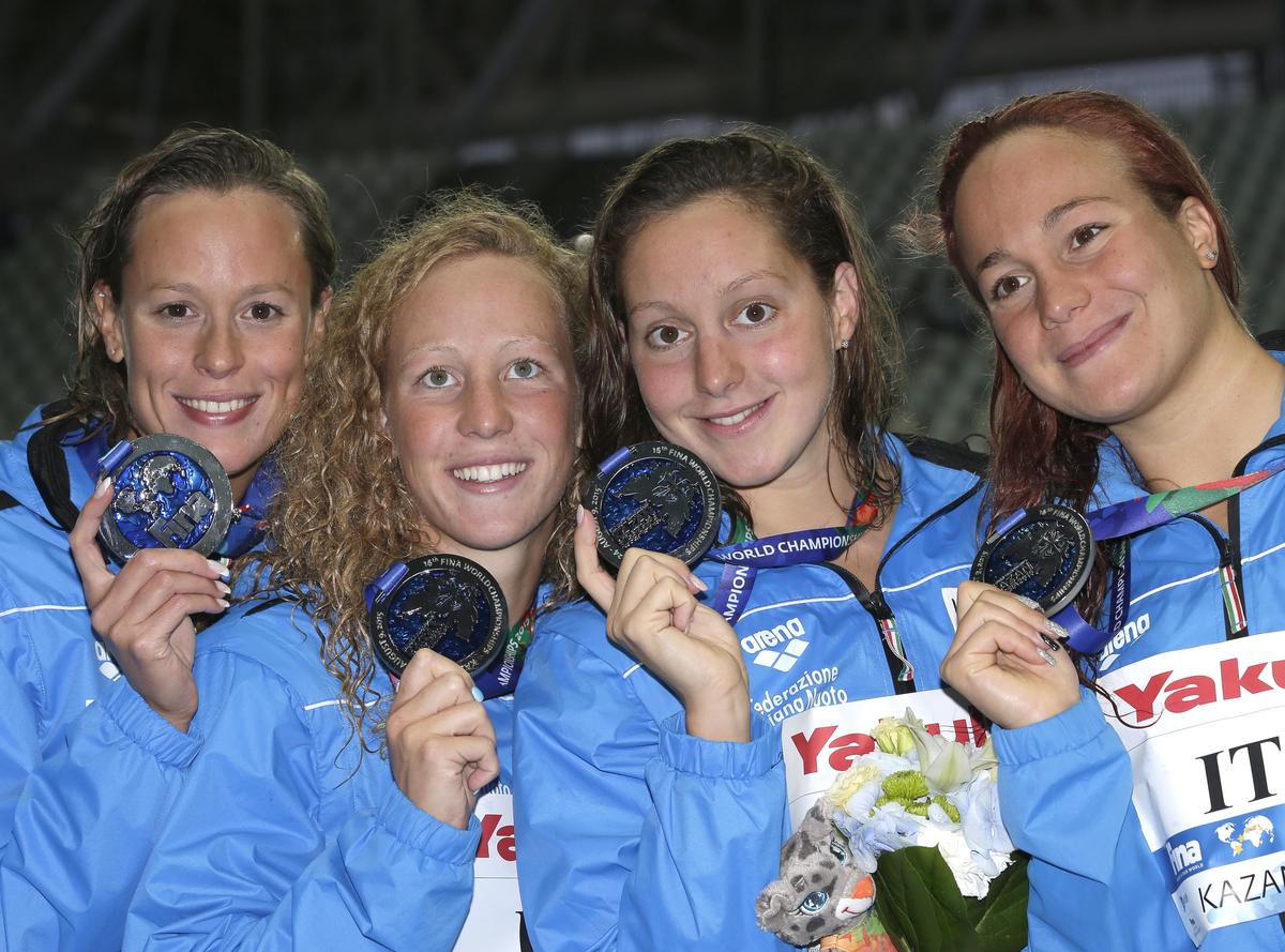 La Pellegrini trascina la 4x200: che argento per l'Italia!
