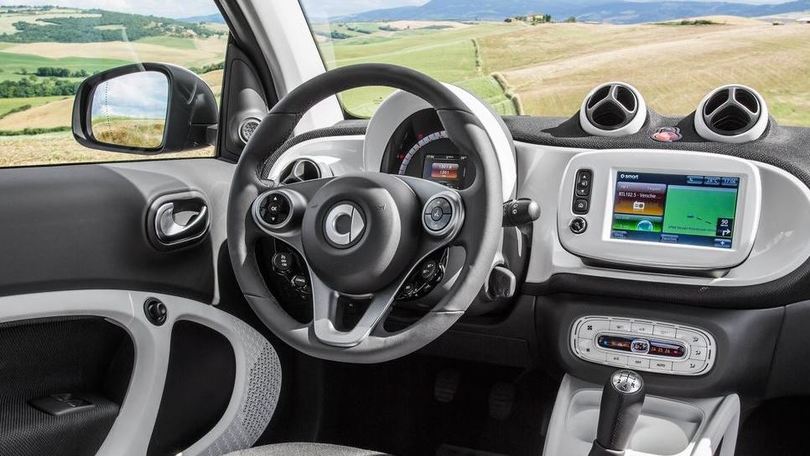 Smart Cabrio e Mercedes Classe C Coupé in anteprima a Francoforte
