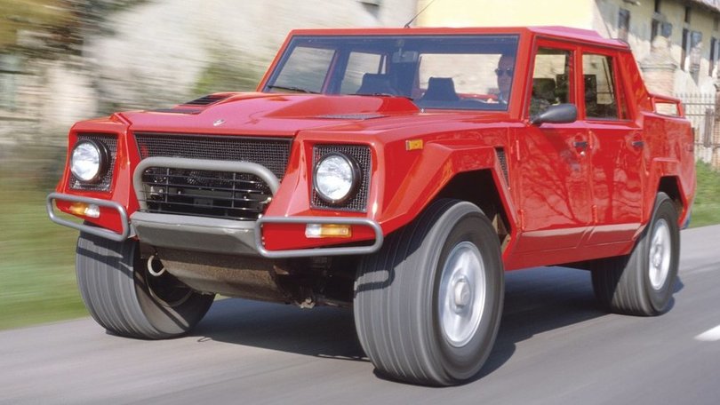 Lamborghini LM002, il primo super SUV è dell'86